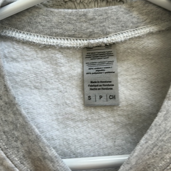 North coast apparel sweatshirt. Size small - Picture 2 of 3